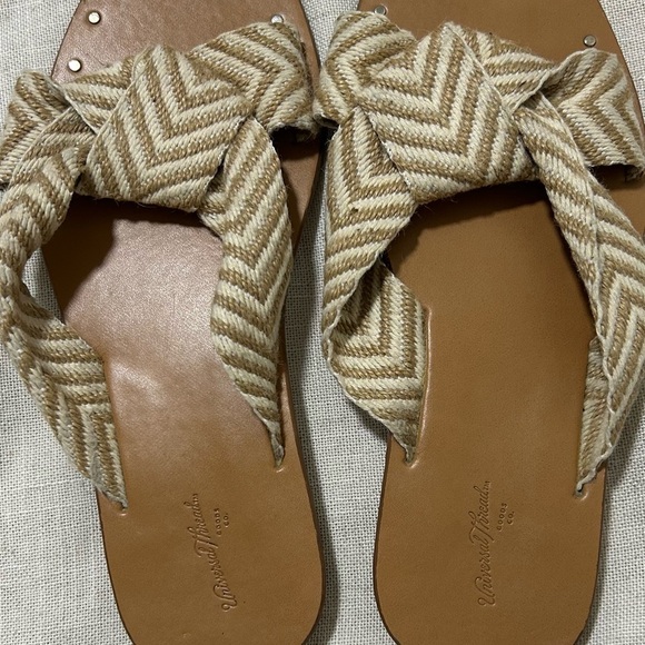 Women's Tan Sandals - Picture 3 of 3